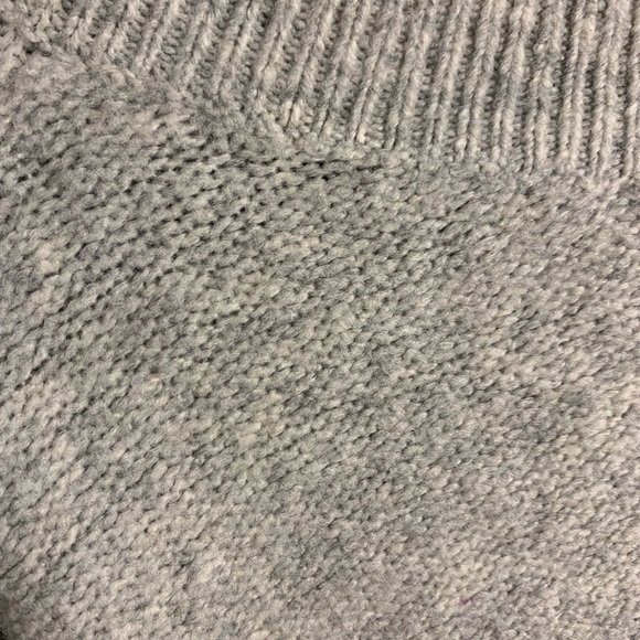 Super cozy fall/winter sweater! - Picture 1 of 3